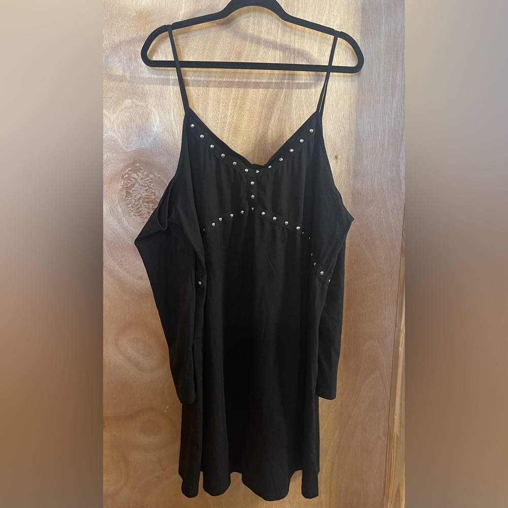 NWOT SHEIN Plus Studded Cold Shoulder Dress 2X - Picture 5 of 7